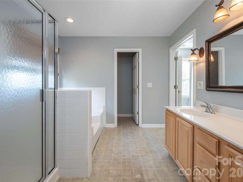 48 Brownstone Court, Fletcher, NC 28732.  MLS# CAR4377640, YatesRealty ID 21607. 
