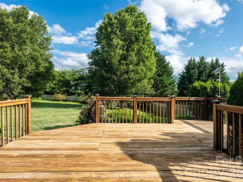 48 Brownstone Court, Fletcher, NC 28732.  MLS# CAR4377640, YatesRealty ID 21607. 
