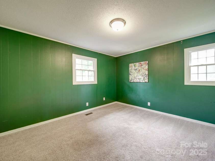 2666 Hill Lane, Gastonia, NC 28054.  MLS# CAR4261050, YatesRealty ID 21608. 