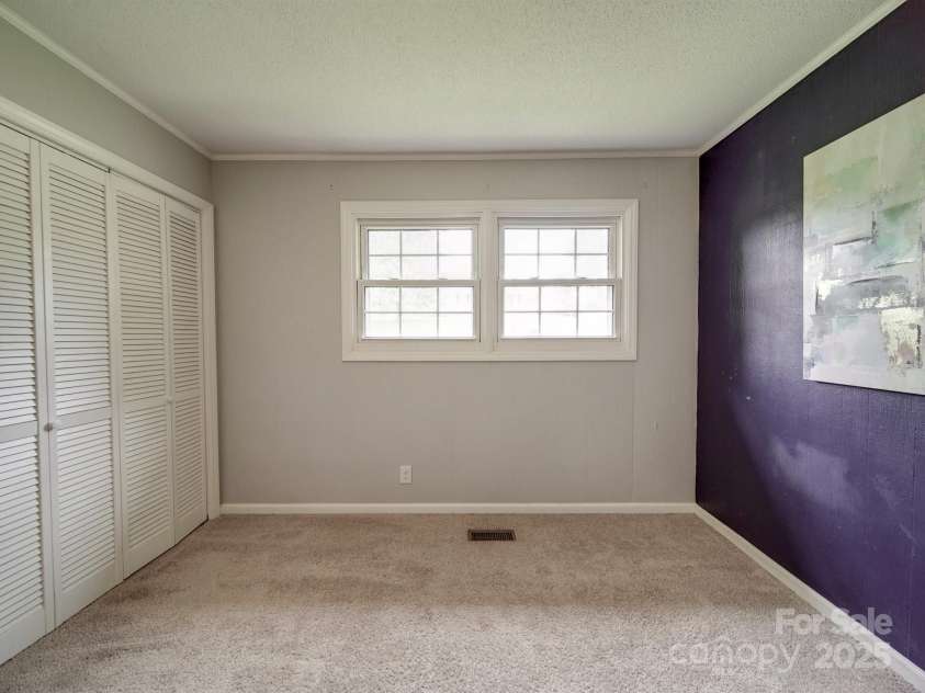 2666 Hill Lane, Gastonia, NC 28054.  MLS# CAR4261050, YatesRealty ID 21608. 