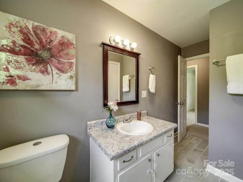 2666 Hill Lane, Gastonia, NC 28054.  MLS# CAR4261050, YatesRealty ID 21608. 