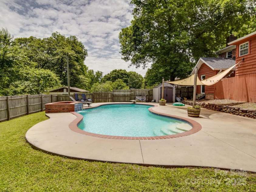 2666 Hill Lane, Gastonia, NC 28054.  MLS# CAR4261050, YatesRealty ID 21608. 