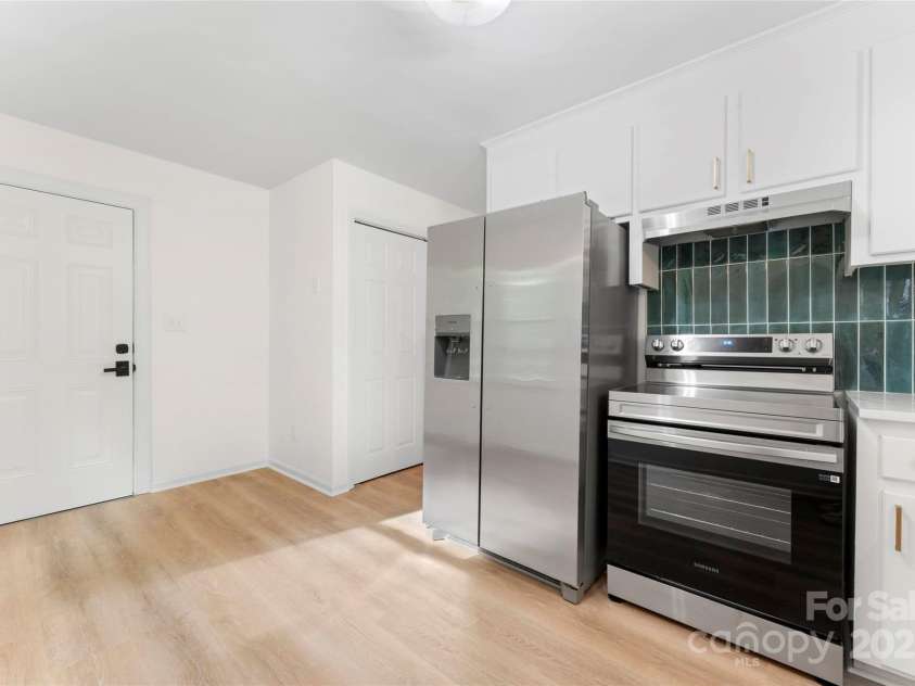 227 Branchwood Circle, Kings Mountain, NC 28086.  MLS# CAR4250343, YatesRealty ID 21609. 