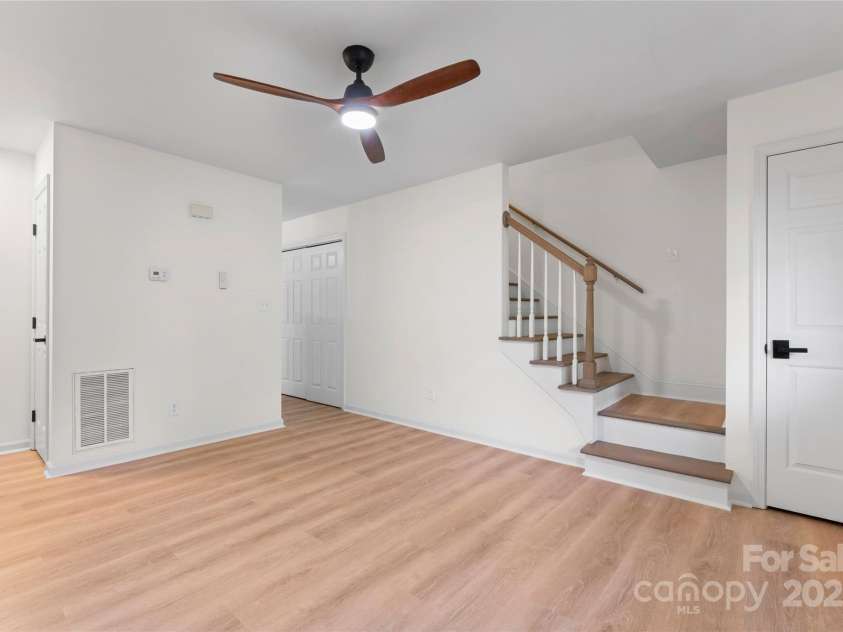 227 Branchwood Circle, Kings Mountain, NC 28086.  MLS# CAR4250343, YatesRealty ID 21609. 