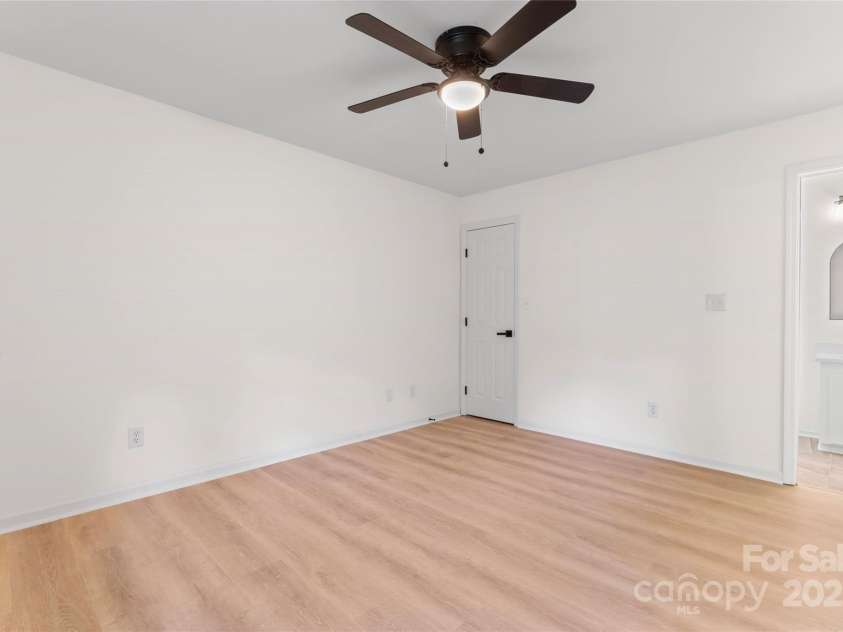 227 Branchwood Circle, Kings Mountain, NC 28086.  MLS# CAR4250343, YatesRealty ID 21609. 