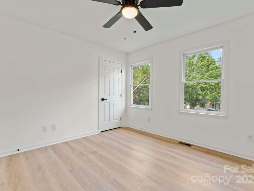 227 Branchwood Circle, Kings Mountain, NC 28086.  MLS# CAR4250343, YatesRealty ID 21609. 