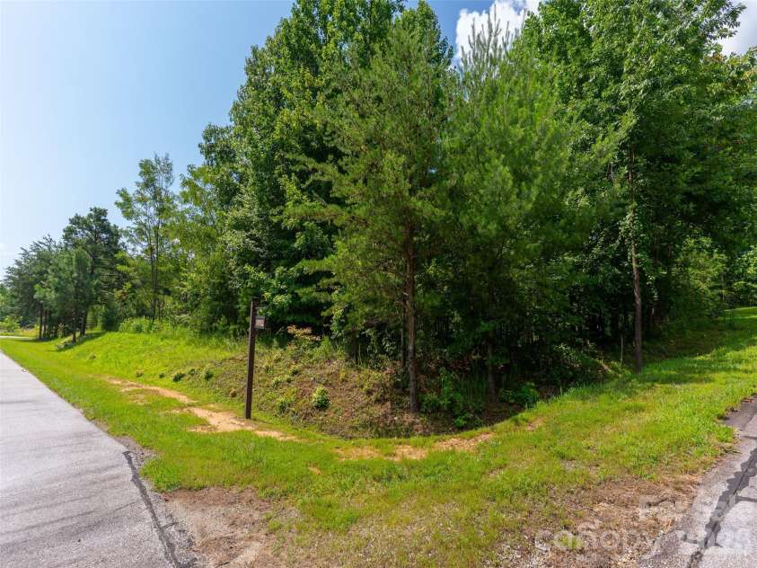 142 Elkton Court, Mill Spring, NC 28756.  MLS# CAR4226088, YatesRealty ID 2161. 