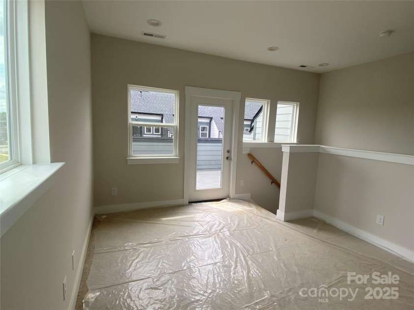 1324 Walter Taylor Way, Charlotte, NC 28206.  MLS# CAR4207712, YatesRealty ID 21610. Rec Room