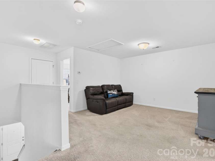 105 Brookshire Lane, Statesville, NC 28677.  MLS# CAR4364777, YatesRealty ID 21611. 