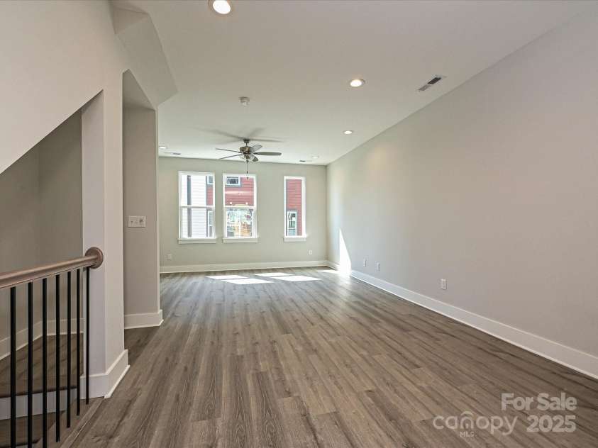 1320 Walter Taylor Way, Charlotte, NC 28206.  MLS# CAR4207716, YatesRealty ID 21611. Dining/Living