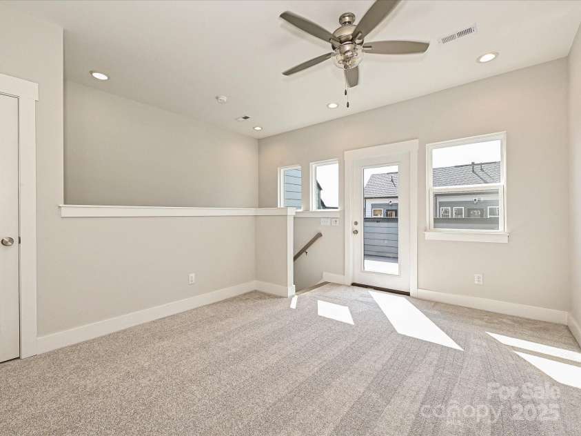 1320 Walter Taylor Way, Charlotte, NC 28206.  MLS# CAR4207716, YatesRealty ID 21611. Rec Room