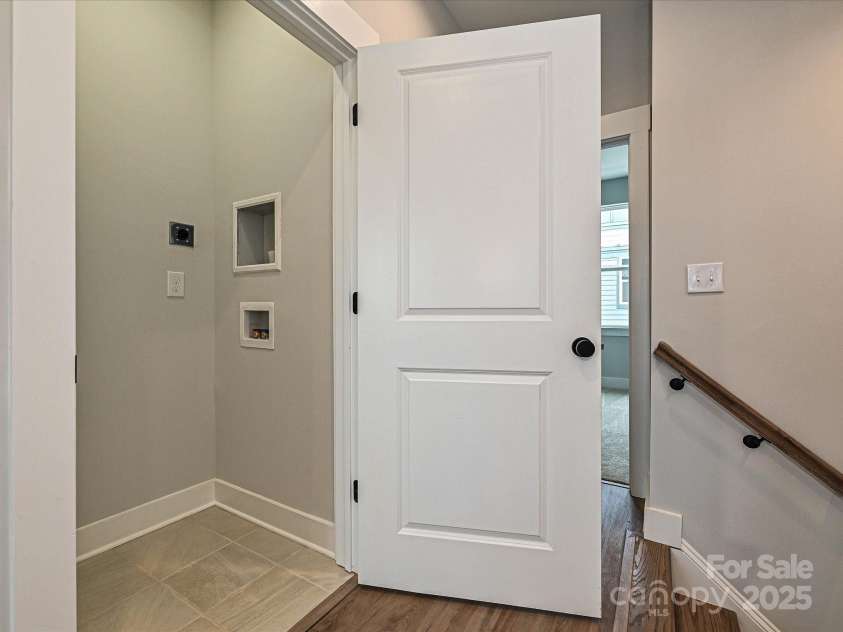 1619 Polk Street, Charlotte, NC 28206.  MLS# CAR4207818, YatesRealty ID 21612. Laundry