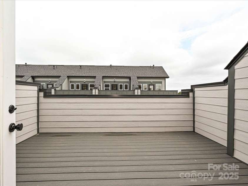 1619 Polk Street, Charlotte, NC 28206.  MLS# CAR4207818, YatesRealty ID 21612. Rooftop Terrace