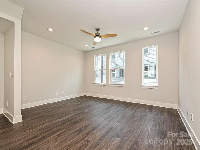 1615 Polk Street, Charlotte, NC 28206.  MLS# CAR4207823, YatesRealty ID 21613. Living Room