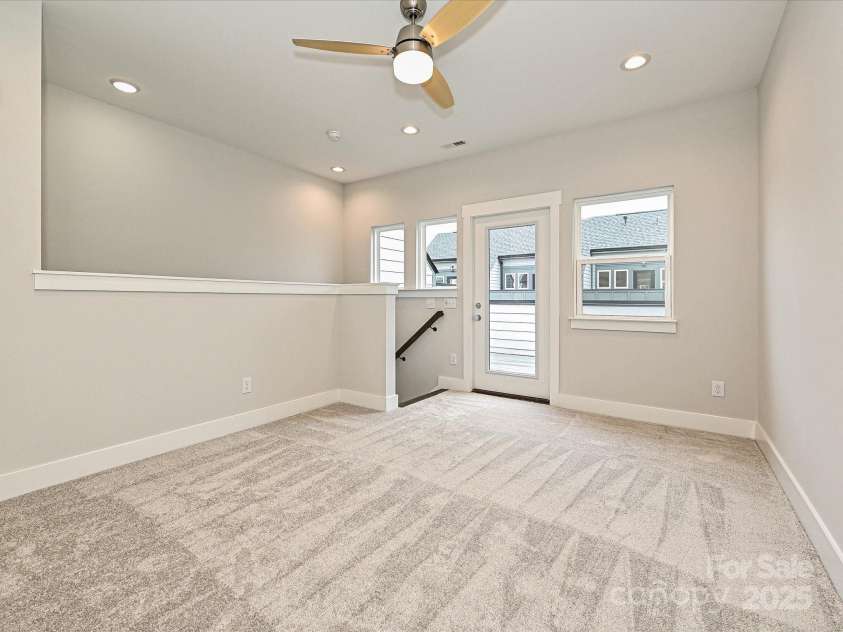 1615 Polk Street, Charlotte, NC 28206.  MLS# CAR4207823, YatesRealty ID 21613. Rec Room