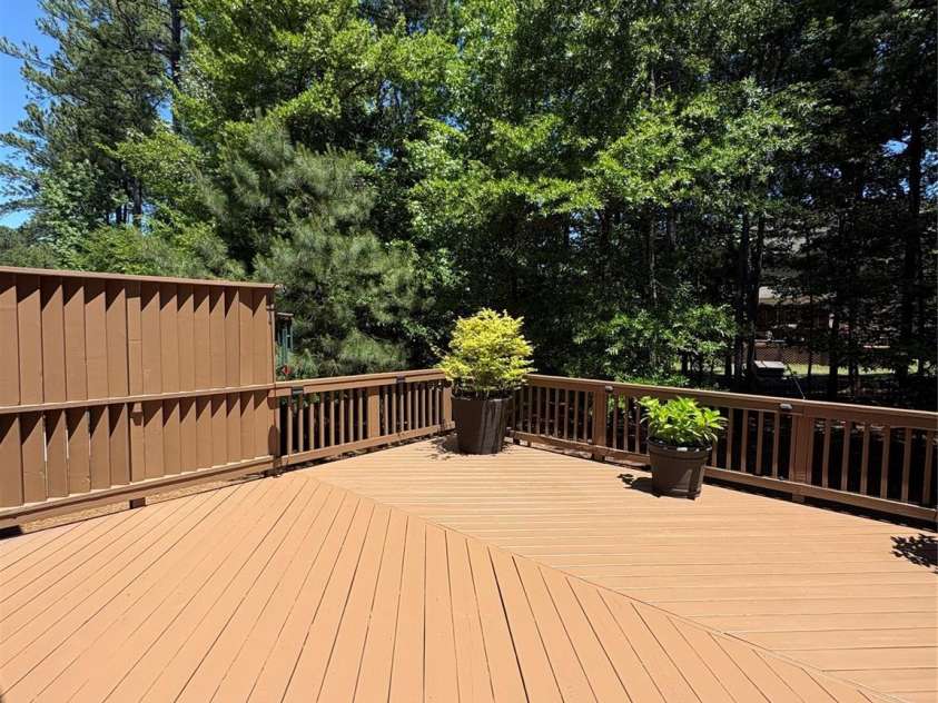 13017 Avila Court, Charlotte, NC 28278.  MLS# CAR4358276, YatesRealty ID 21614. 