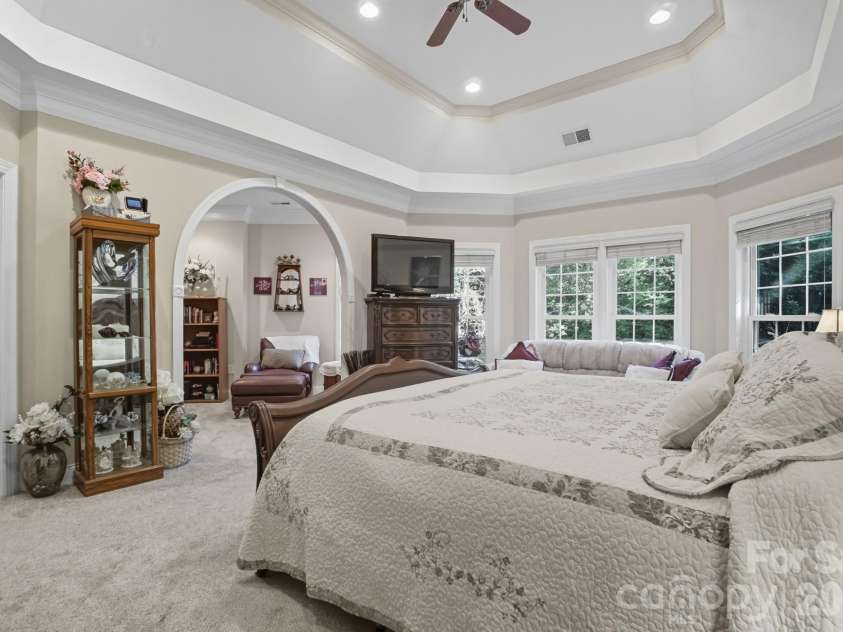 8629 Haydens Way, Concord, NC 28025.  MLS# CAR4332688, YatesRealty ID 21615. 