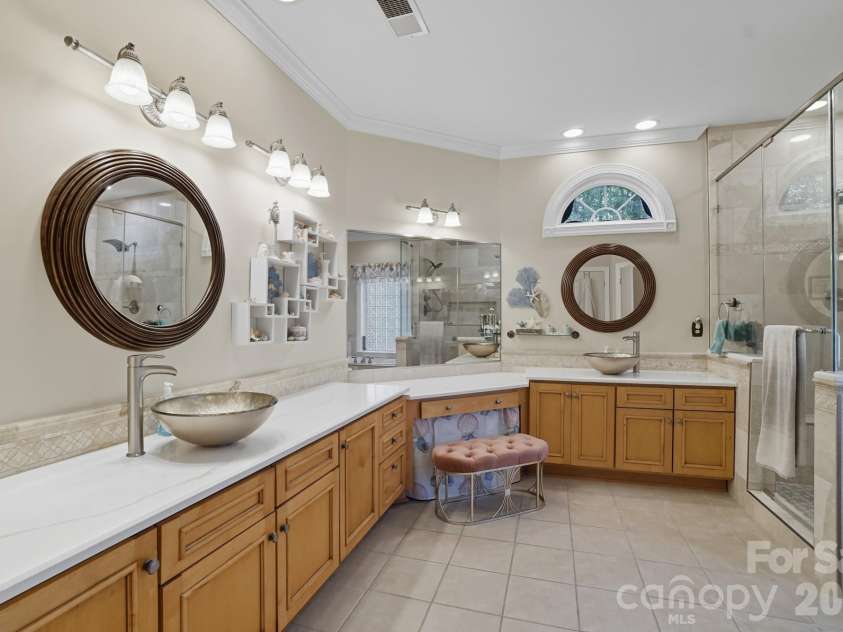 8629 Haydens Way, Concord, NC 28025.  MLS# CAR4332688, YatesRealty ID 21615. 