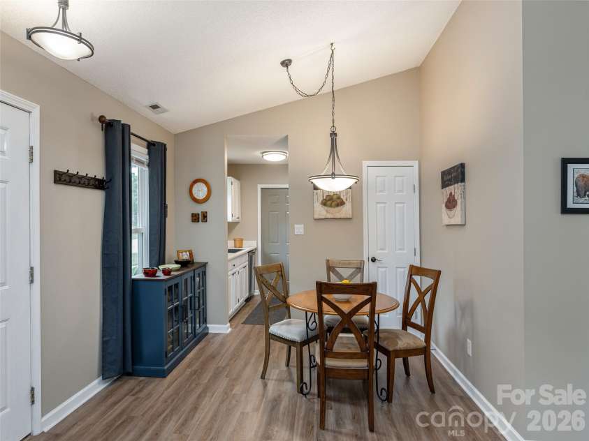 243 Rocky Mountain Way, Arden, NC 28704.  MLS# CAR4381496, YatesRealty ID 21616. 