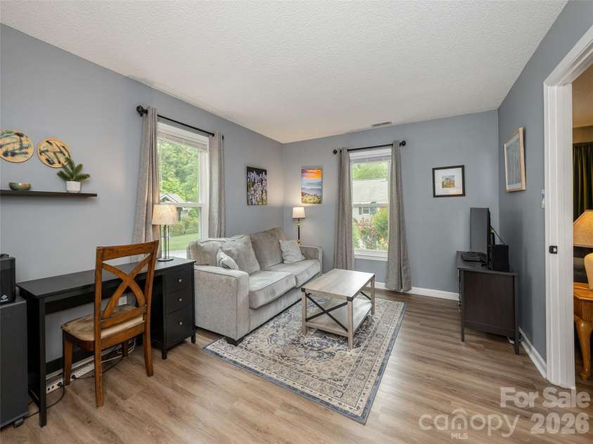 243 Rocky Mountain Way, Arden, NC 28704.  MLS# CAR4381496, YatesRealty ID 21616. 