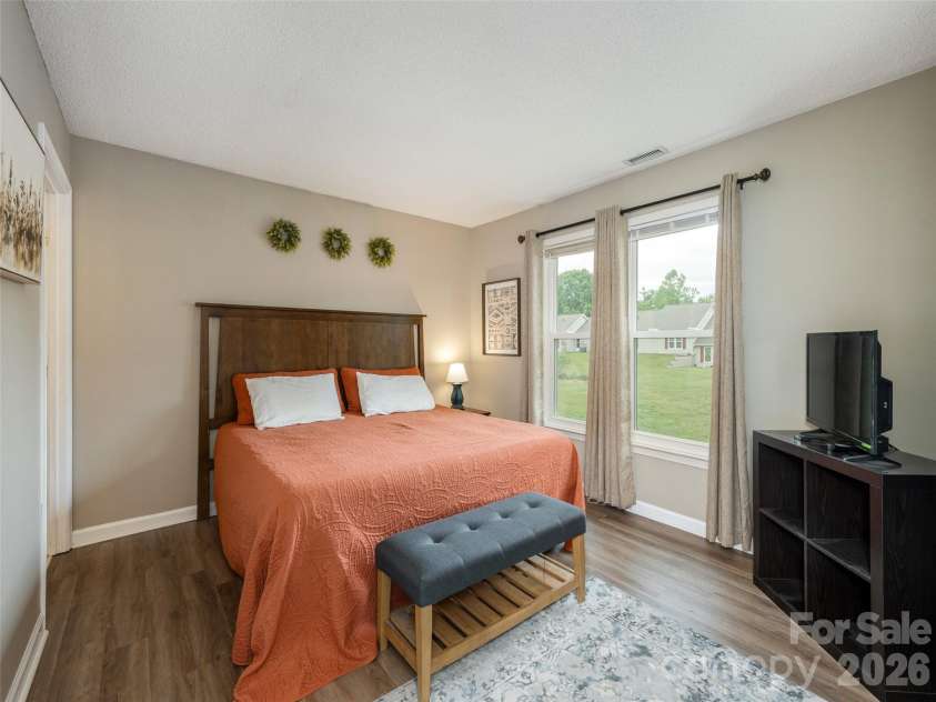 243 Rocky Mountain Way, Arden, NC 28704.  MLS# CAR4381496, YatesRealty ID 21616. 