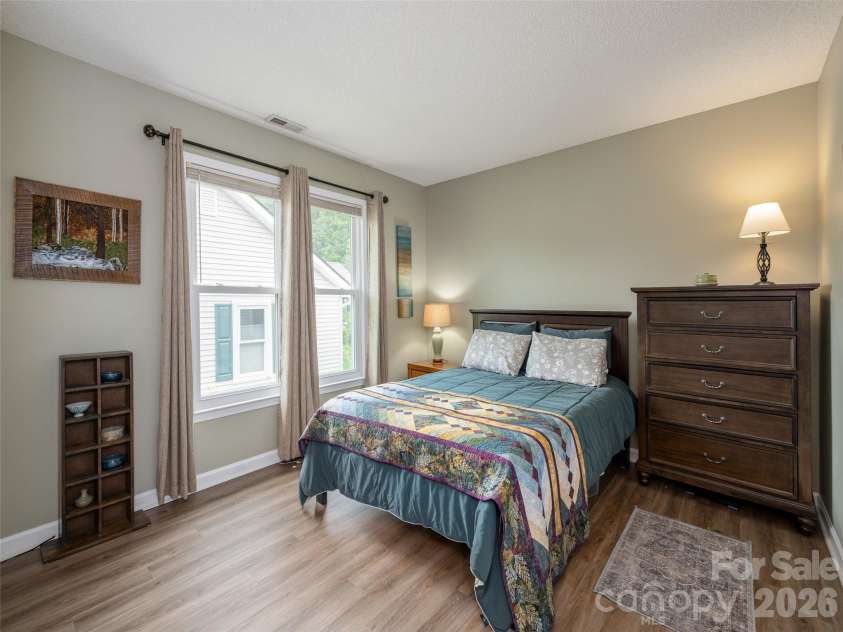 243 Rocky Mountain Way, Arden, NC 28704.  MLS# CAR4381496, YatesRealty ID 21616. 