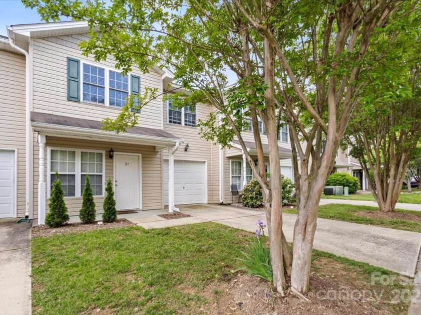 57 Lanceford Circle, Fletcher, NC 28732.  MLS# CAR4260368, YatesRealty ID 21616. 