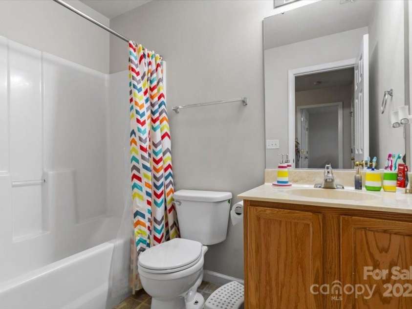 57 Lanceford Circle, Fletcher, NC 28732.  MLS# CAR4260368, YatesRealty ID 21616. 