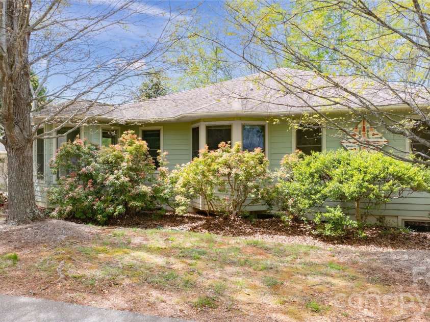 27 Magnolia Drive, Nebo, NC 28761.  MLS# CAR4367003, YatesRealty ID 21617. Side View