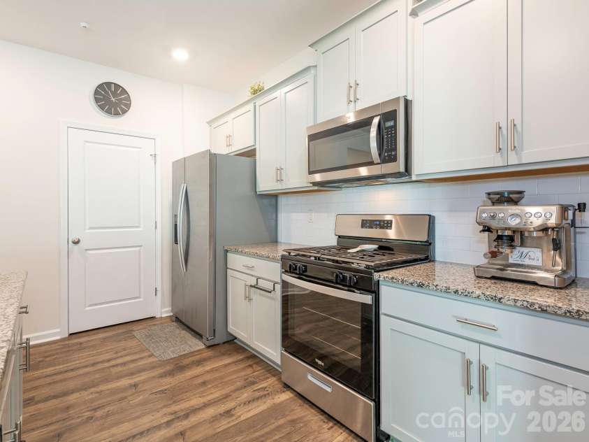 3649 Azalea Ridge Drive, Mount Holly, NC 28120.  MLS# CAR4371409, YatesRealty ID 21618. 