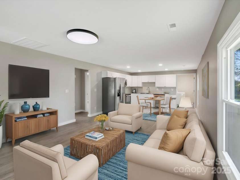 99 May Street, Gastonia, NC 28052.  MLS# CAR4210783, YatesRealty ID 21619. 