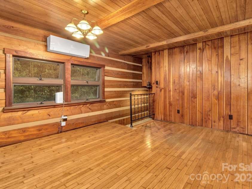 200 Dry Branch Road, Marshall, NC 28753.  MLS# CAR4308414, YatesRealty ID 2162. 