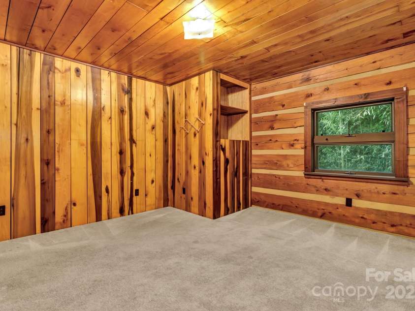 200 Dry Branch Road, Marshall, NC 28753.  MLS# CAR4308414, YatesRealty ID 2162. 