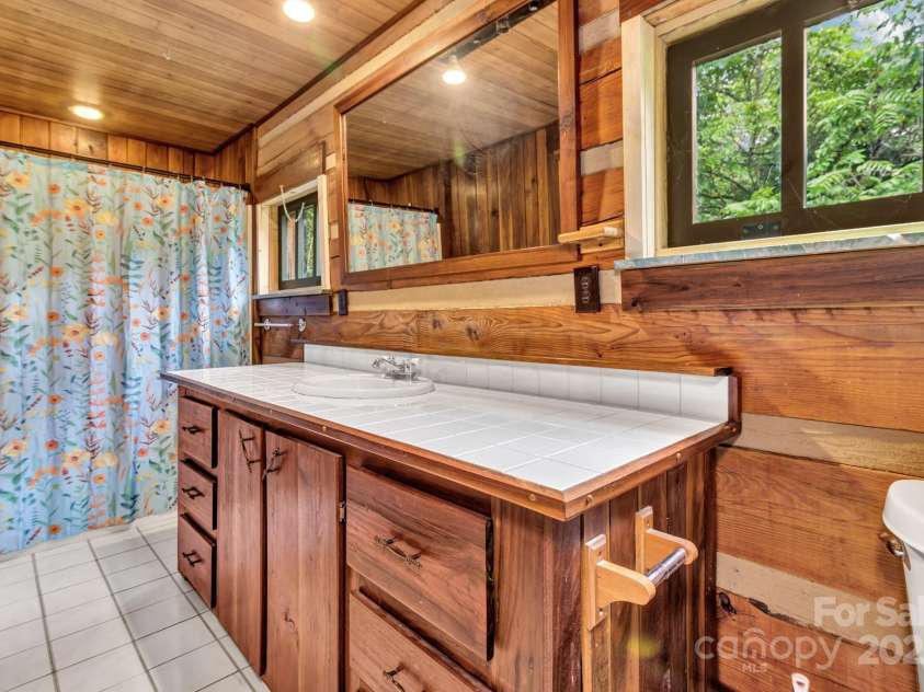 200 Dry Branch Road, Marshall, NC 28753.  MLS# CAR4308414, YatesRealty ID 2162. 