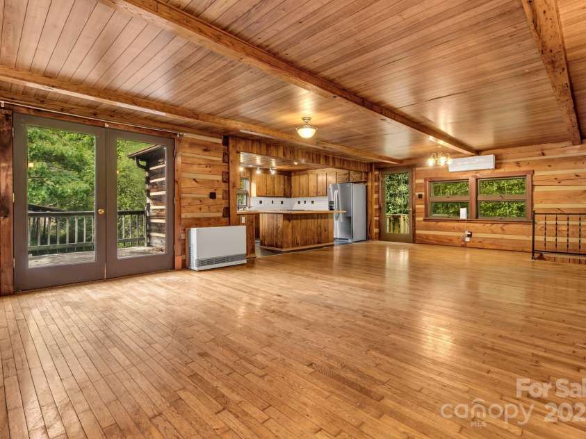 200 Dry Branch Road, Marshall, NC 28753.  MLS# CAR4308414, YatesRealty ID 2162. Spacious Open Floor Plan Living Area.