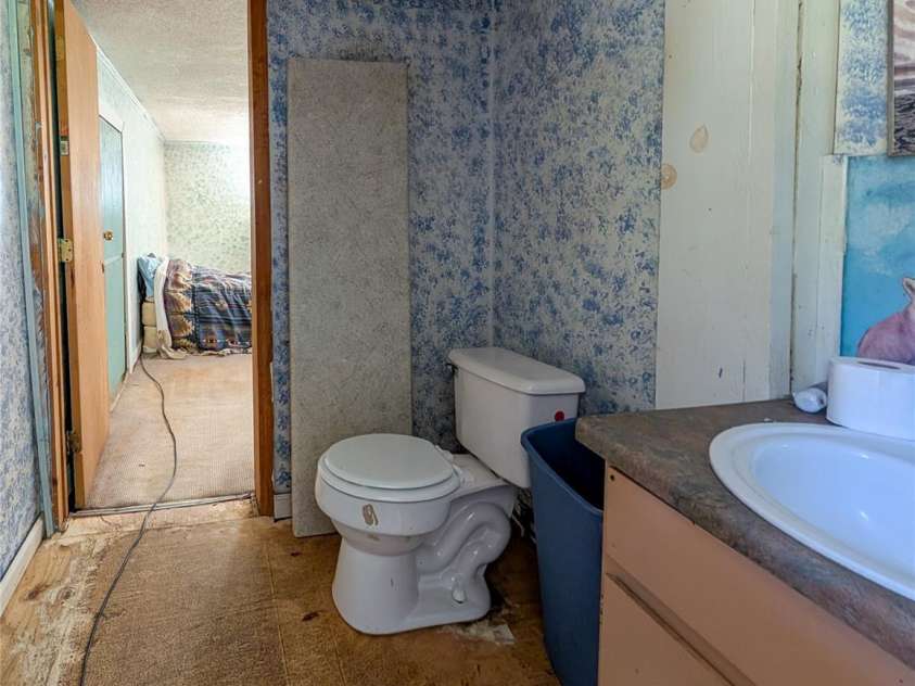 540 Pound Mill Branch Road, Burnsville, NC 28714.  MLS# CAR4289450, YatesRealty ID 2162. 
