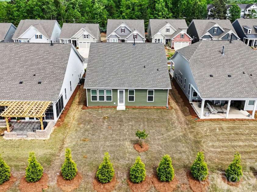 10225 Superb Lane, Charlotte, NC 28215.  MLS# CAR4368319, YatesRealty ID 21620. 
