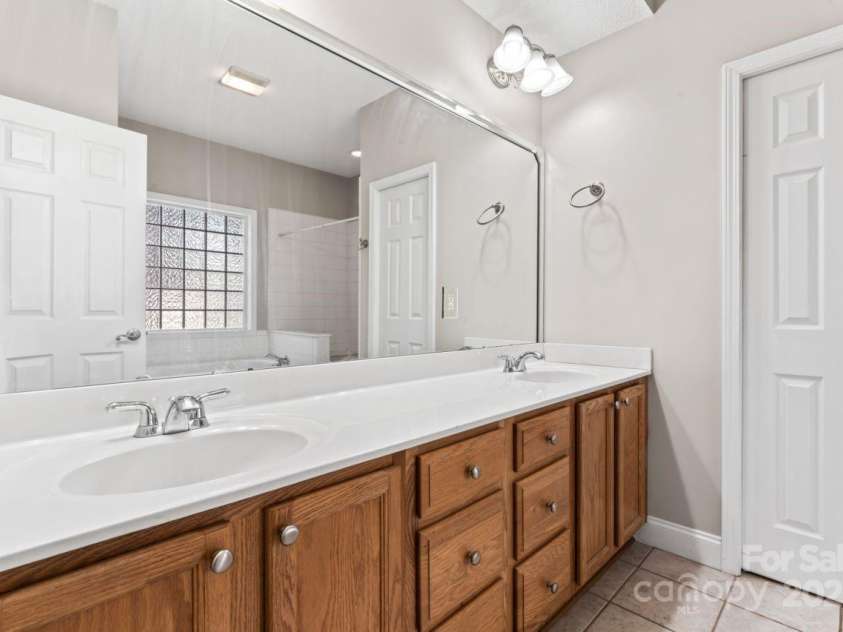 145 Mcbride Drive, Rockwell, NC 28138.  MLS# CAR4237809, YatesRealty ID 21620. 
