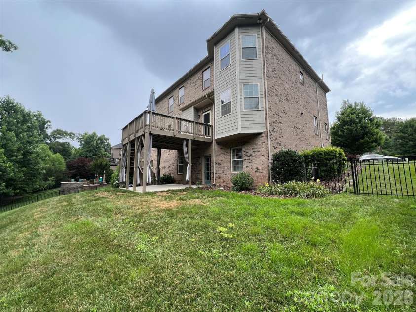 4016 Widgeon Way, Waxhaw, NC 28173.  MLS# CAR4394408, YatesRealty ID 21621. 