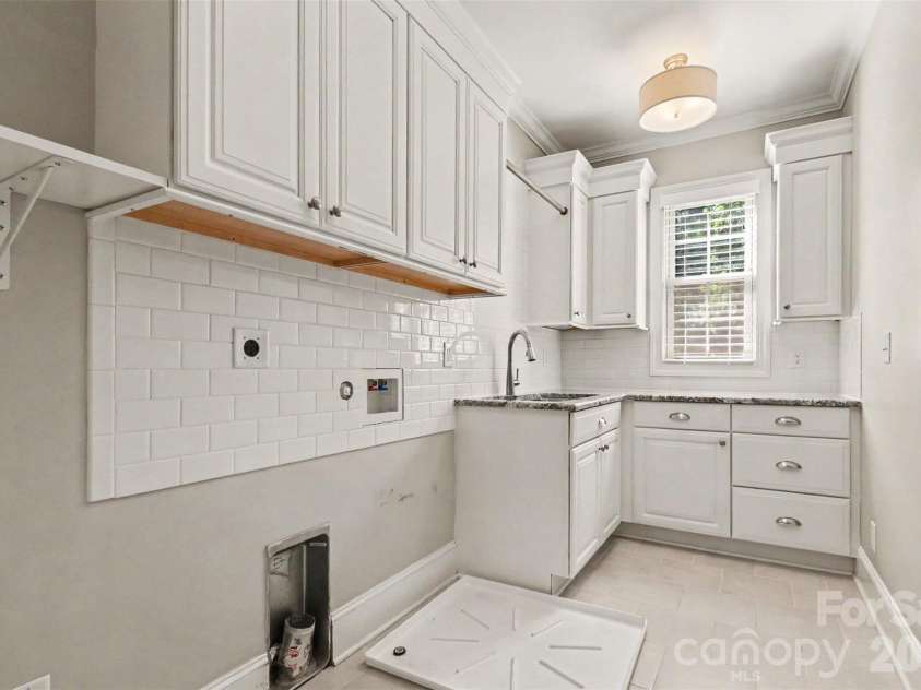 4016 Widgeon Way, Waxhaw, NC 28173.  MLS# CAR4394408, YatesRealty ID 21621. 