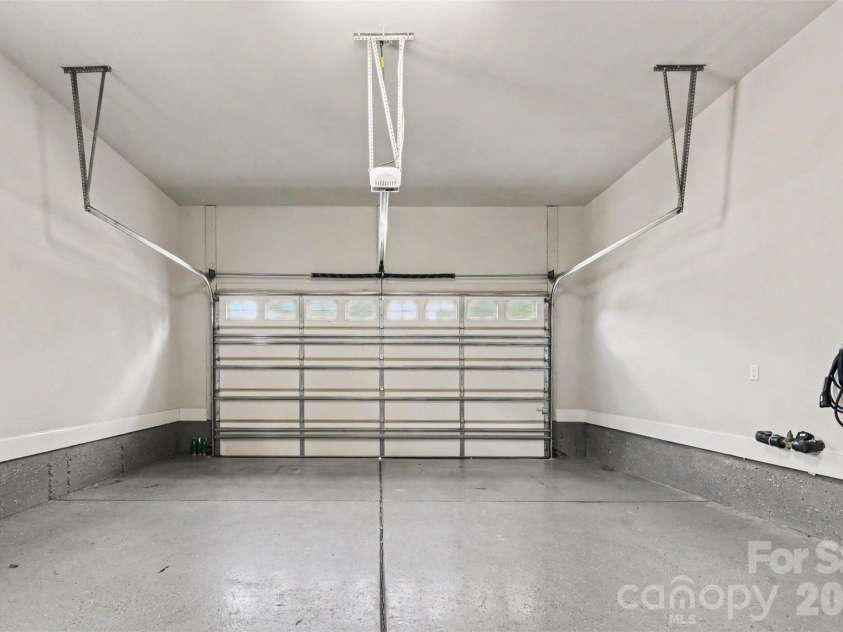 4016 Widgeon Way, Waxhaw, NC 28173.  MLS# CAR4394408, YatesRealty ID 21621. 