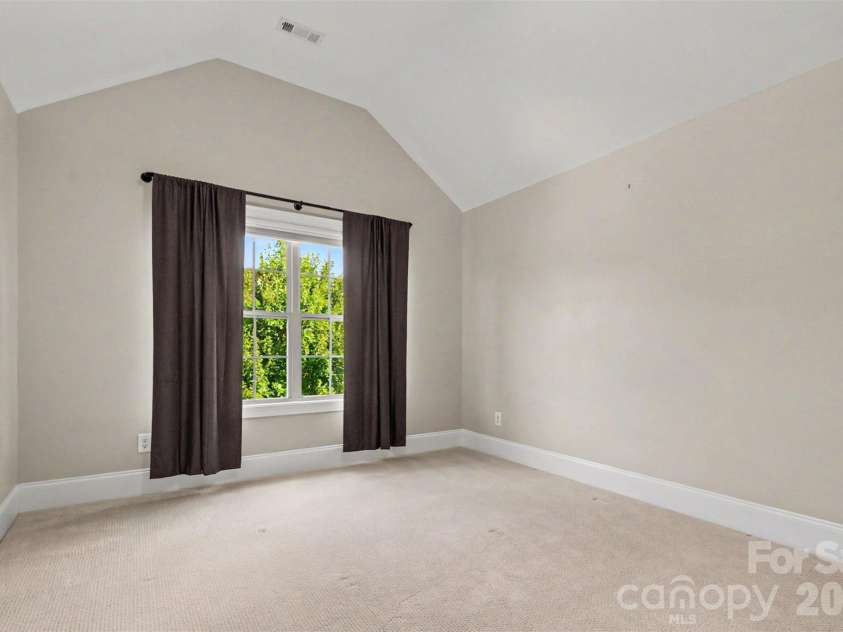 4016 Widgeon Way, Waxhaw, NC 28173.  MLS# CAR4394408, YatesRealty ID 21621. 