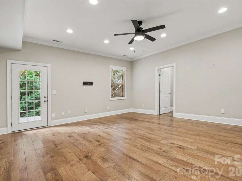 4016 Widgeon Way, Waxhaw, NC 28173.  MLS# CAR4394408, YatesRealty ID 21621. 