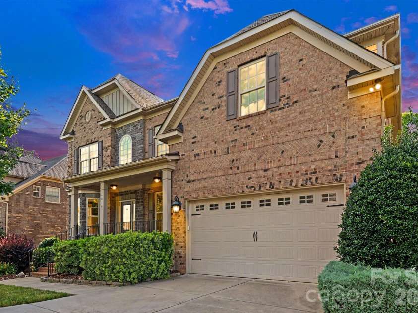 4016 Widgeon Way, Waxhaw, NC 28173.  MLS# CAR4394408, YatesRealty ID 21621. 