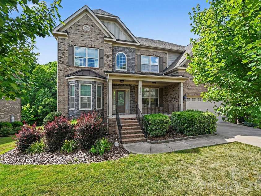 4016 Widgeon Way, Waxhaw, NC 28173.  MLS# CAR4394408, YatesRealty ID 21621. 