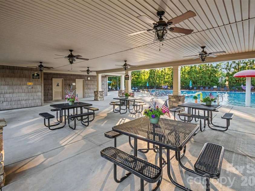 4016 Widgeon Way, Waxhaw, NC 28173.  MLS# CAR4394408, YatesRealty ID 21621. 