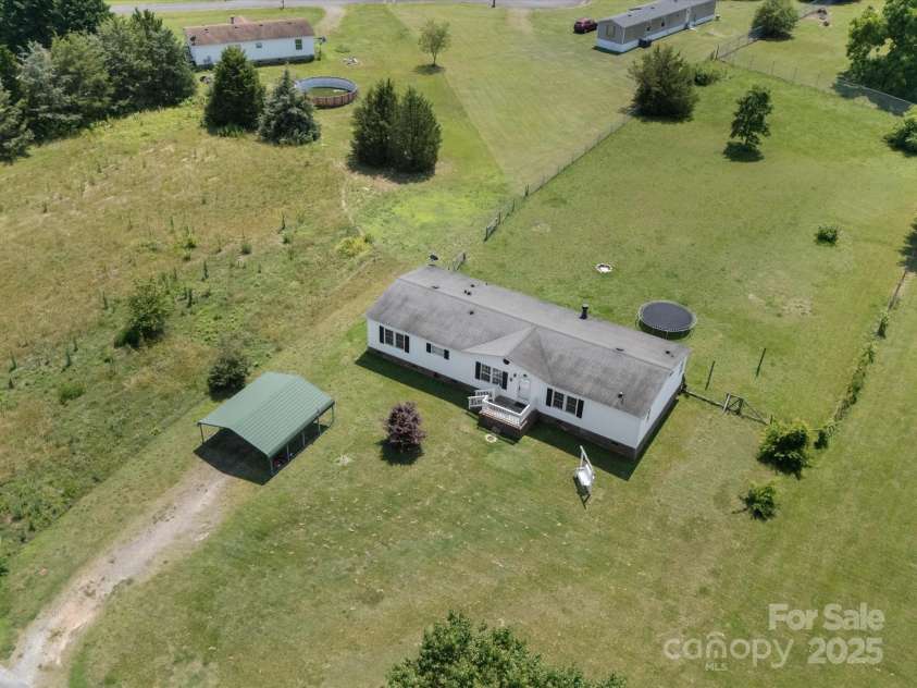 124 Gatewood Drive, Lawndale, NC 28090.  MLS# CAR4270313, YatesRealty ID 21622. 