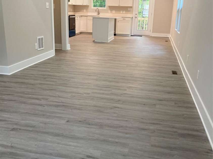 1889 Oak Hollow Road, Gastonia, NC 28054.  MLS# CAR4249835, YatesRealty ID 21623. 