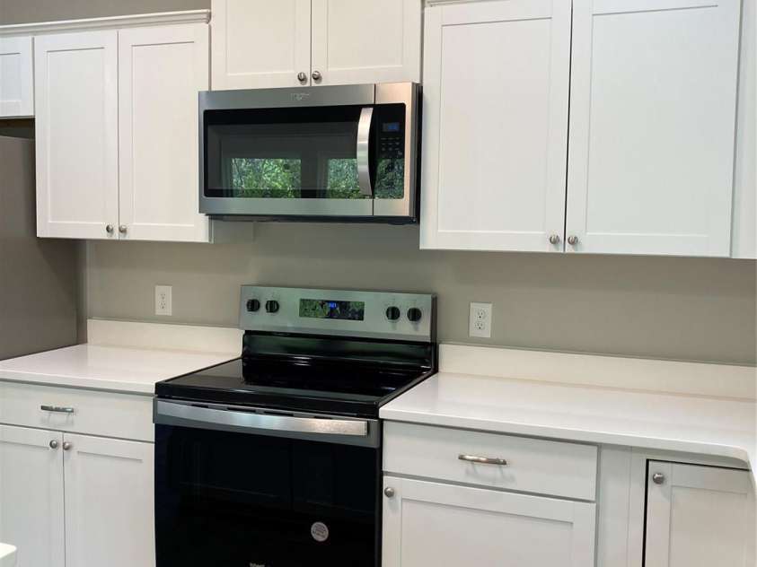 1889 Oak Hollow Road, Gastonia, NC 28054.  MLS# CAR4249835, YatesRealty ID 21623. 
