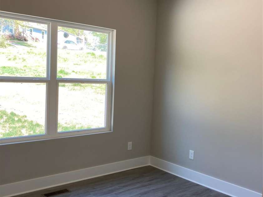 1889 Oak Hollow Road, Gastonia, NC 28054.  MLS# CAR4249835, YatesRealty ID 21623. 